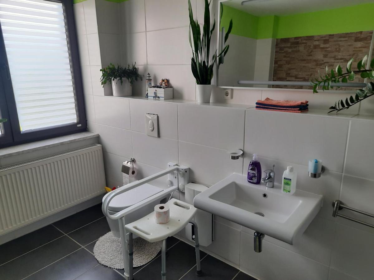 Joys Ferienwohnung Oberhausen  Bagian luar foto